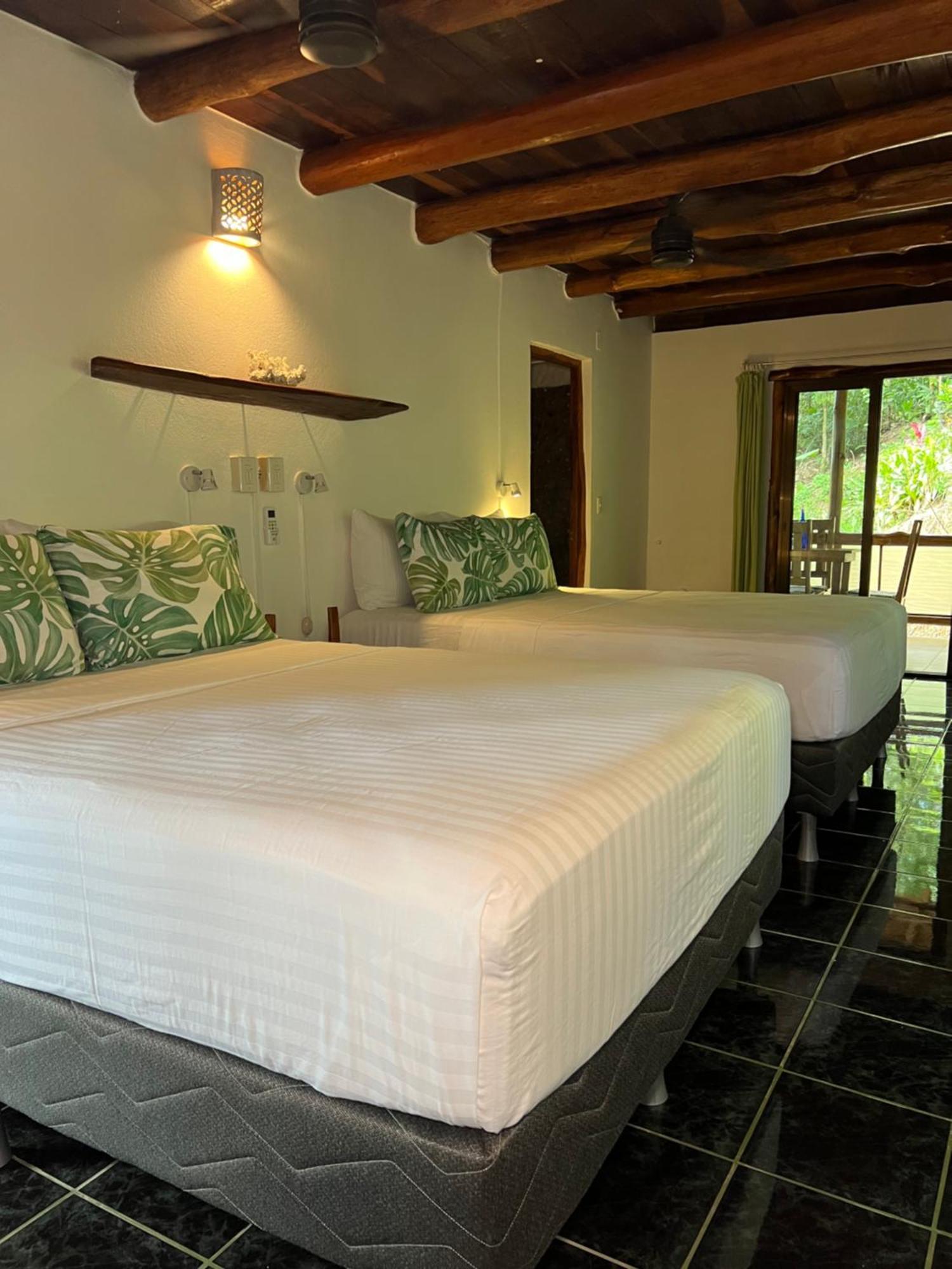 Hotel Entre Dos Aguas Sámara 外观 照片
